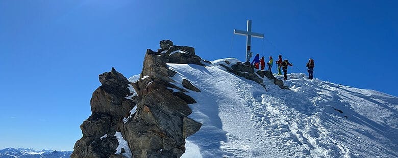 Von der Wiesbadener Hütte zum Gipfel der hinteren Jamspitze 